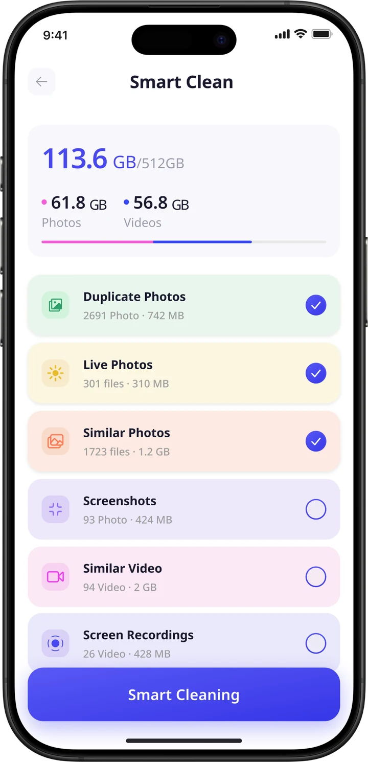 Smart Clean screen listing duplicate photos, live photos, similar photos, screenshots and videos